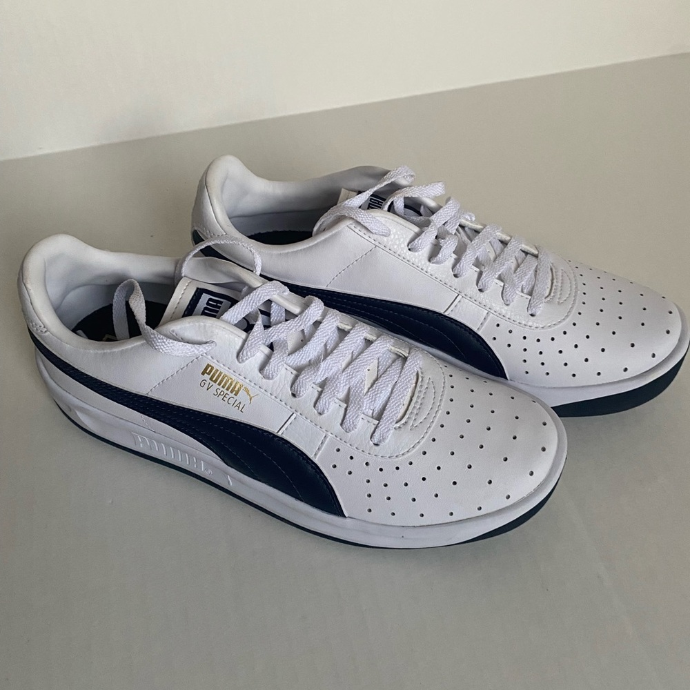 Puma GV Special Women’s Sneakers - White/Navy - Size US 6 - New